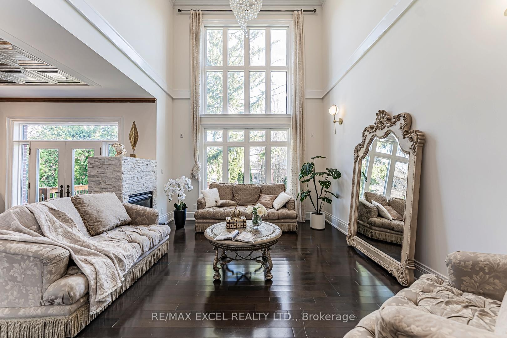 









19


Addison

Street,
Richmond Hill,




ON
L4C 9N1

