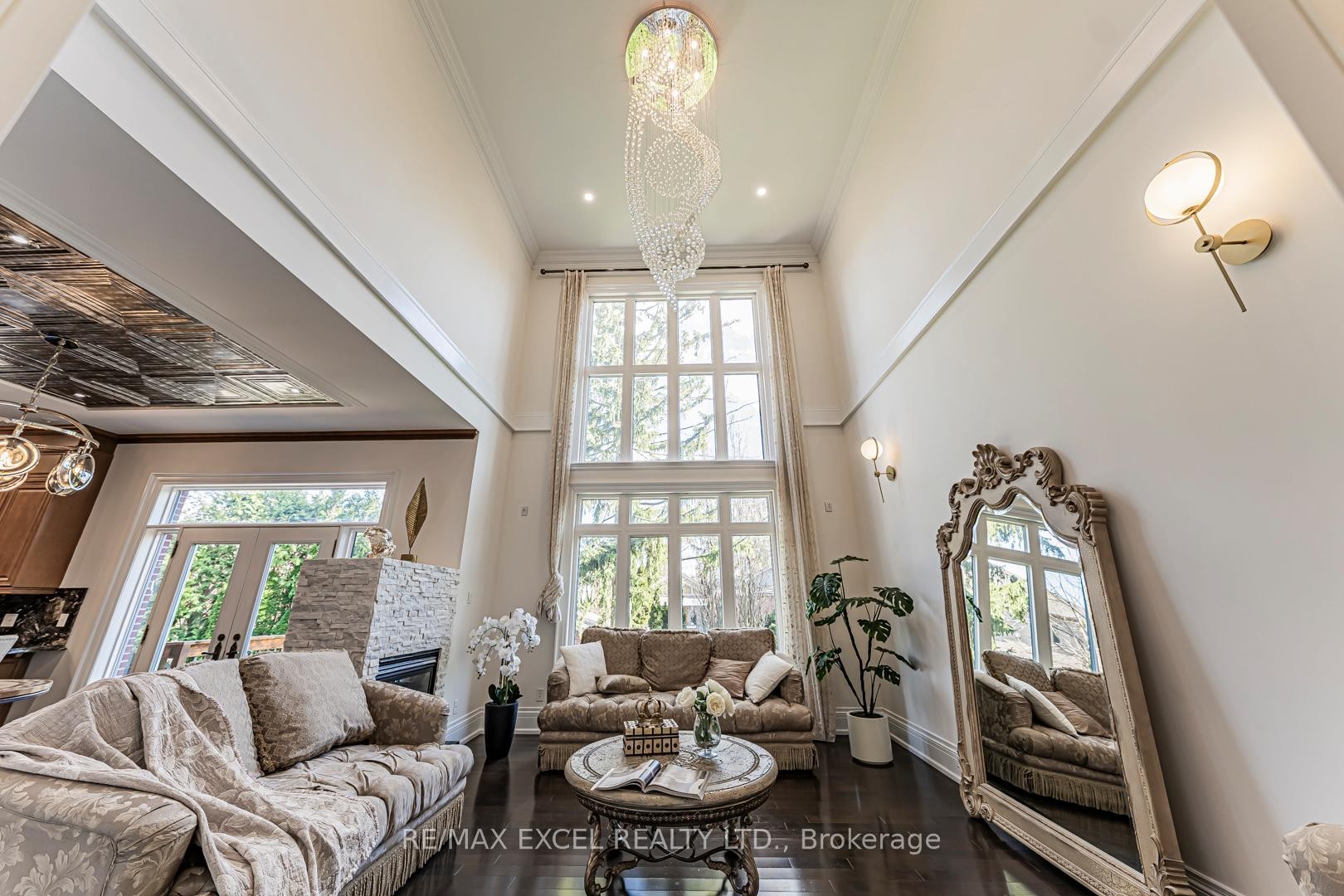 









19


Addison

Street,
Richmond Hill,




ON
L4C 9N1

