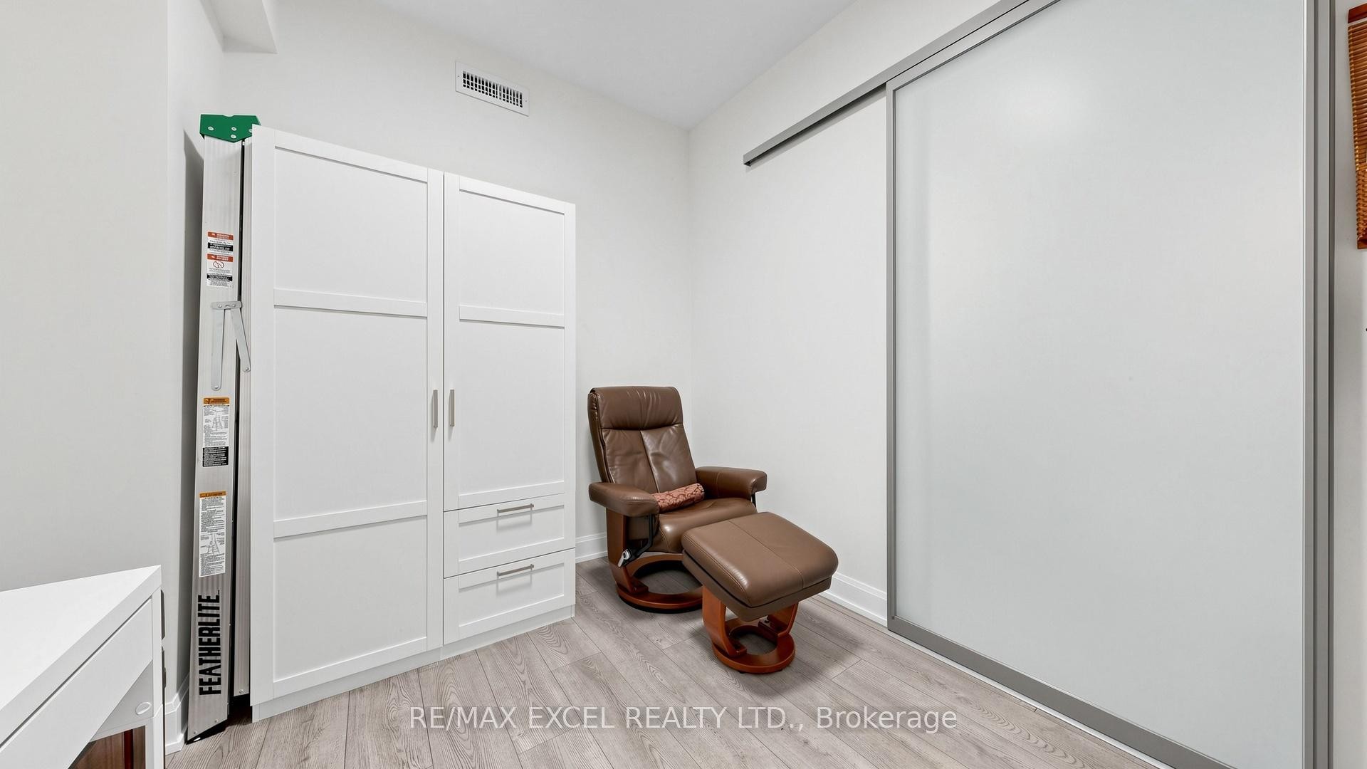 









8


Water Walk

Drive, 1005,
Markham,




ON
L3R 6L4

