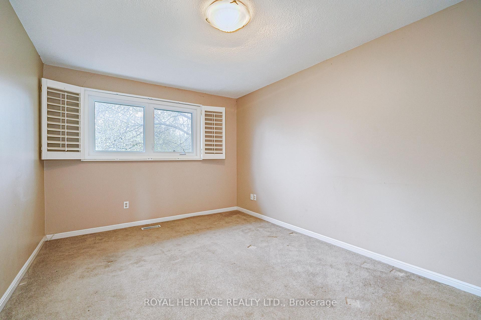 









100


Squire Bakers

Lane,
Markham,




ON
L3P 3H2

