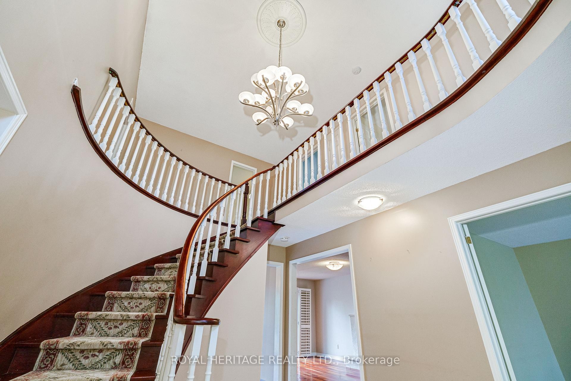 









100


Squire Bakers

Lane,
Markham,




ON
L3P 3H2

