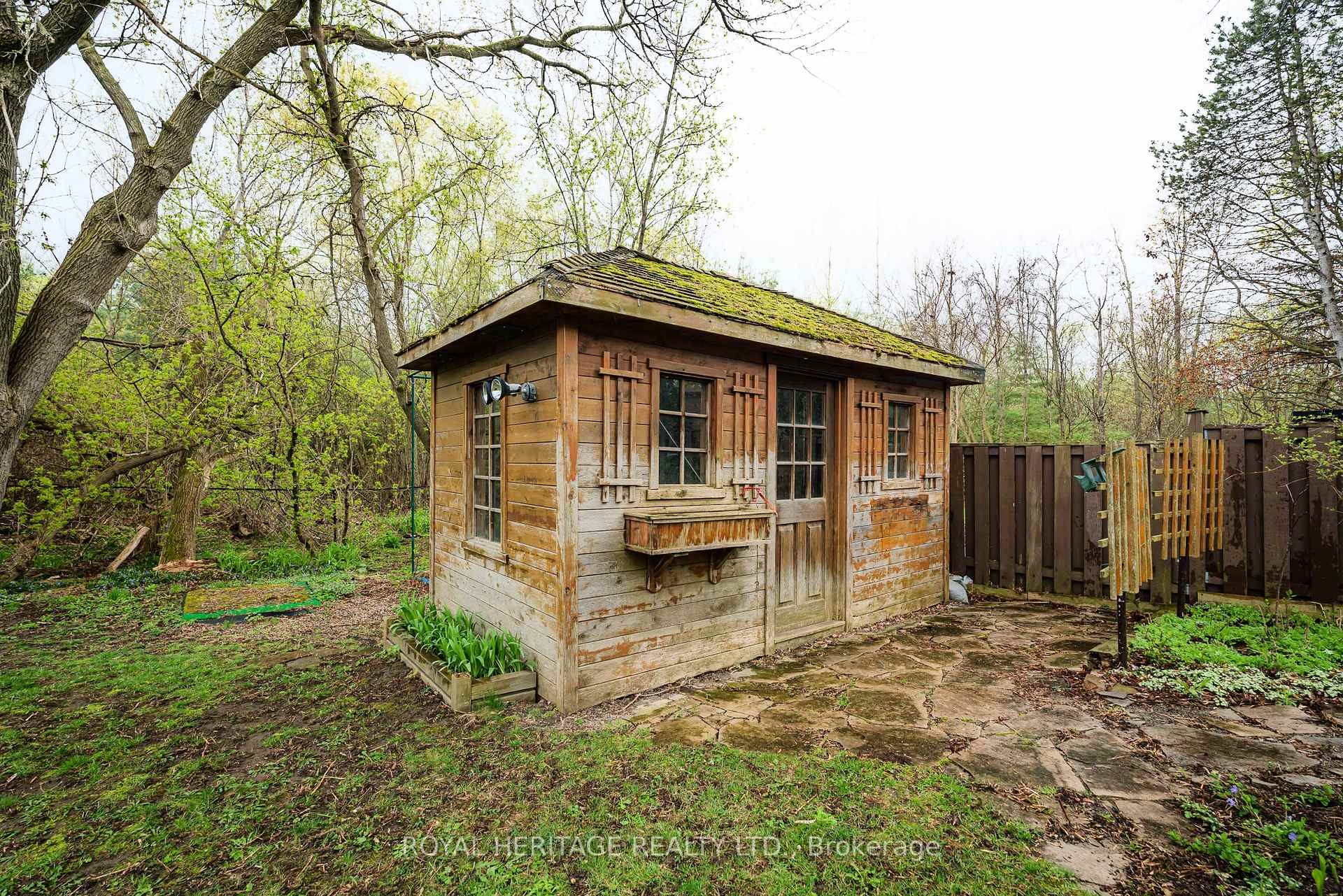 









100


Squire Bakers

Lane,
Markham,




ON
L3P 3H2

