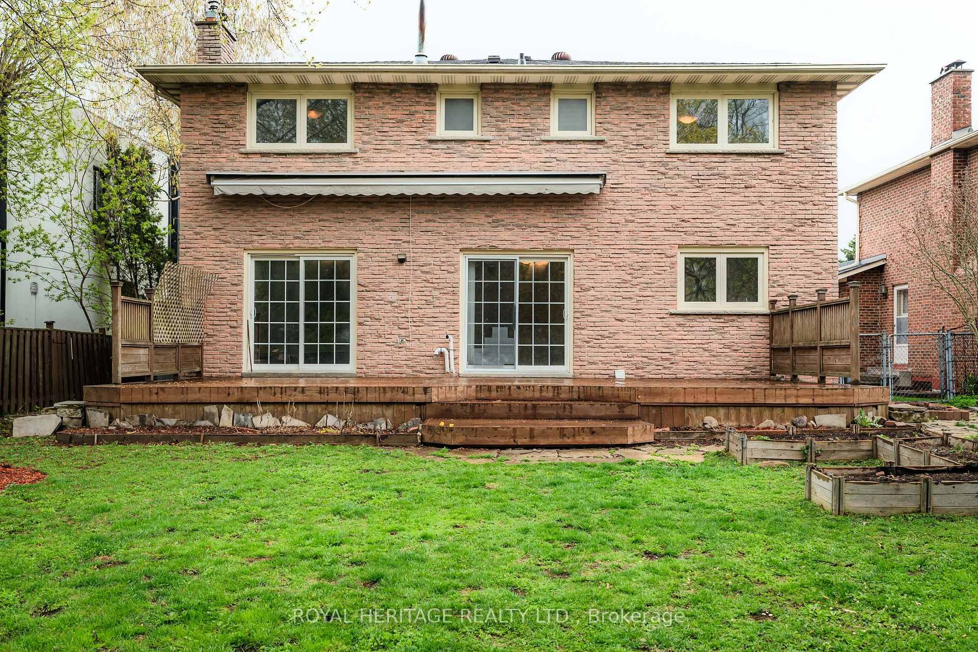 









100


Squire Bakers

Lane,
Markham,




ON
L3P 3H2

