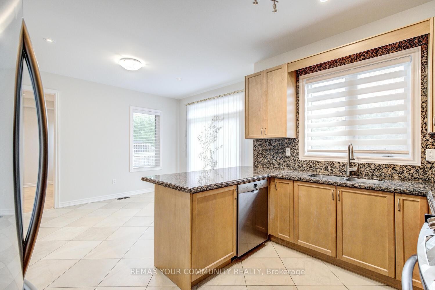 









76


Ivy Glen

Drive,
Vaughan,




ON
L6A 0P2

