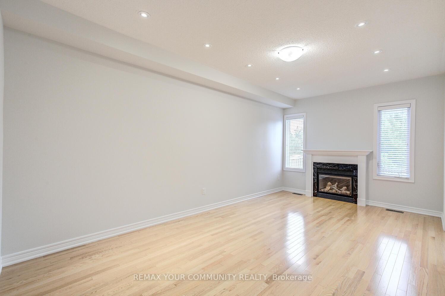 









76


Ivy Glen

Drive,
Vaughan,




ON
L6A 0P2

