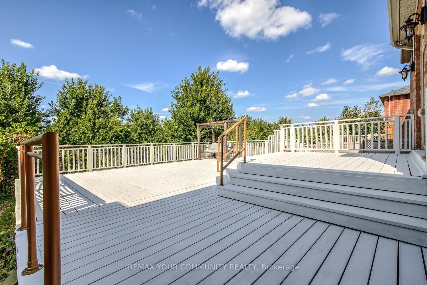 









76


Ivy Glen

Drive,
Vaughan,




ON
L6A 0P2

