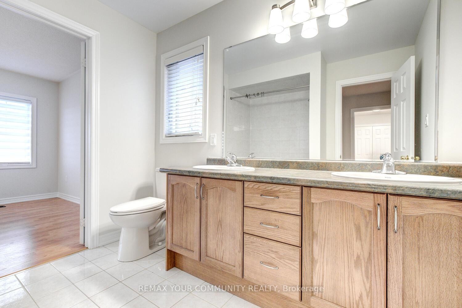 









76


Ivy Glen

Drive,
Vaughan,




ON
L6A 0P2

