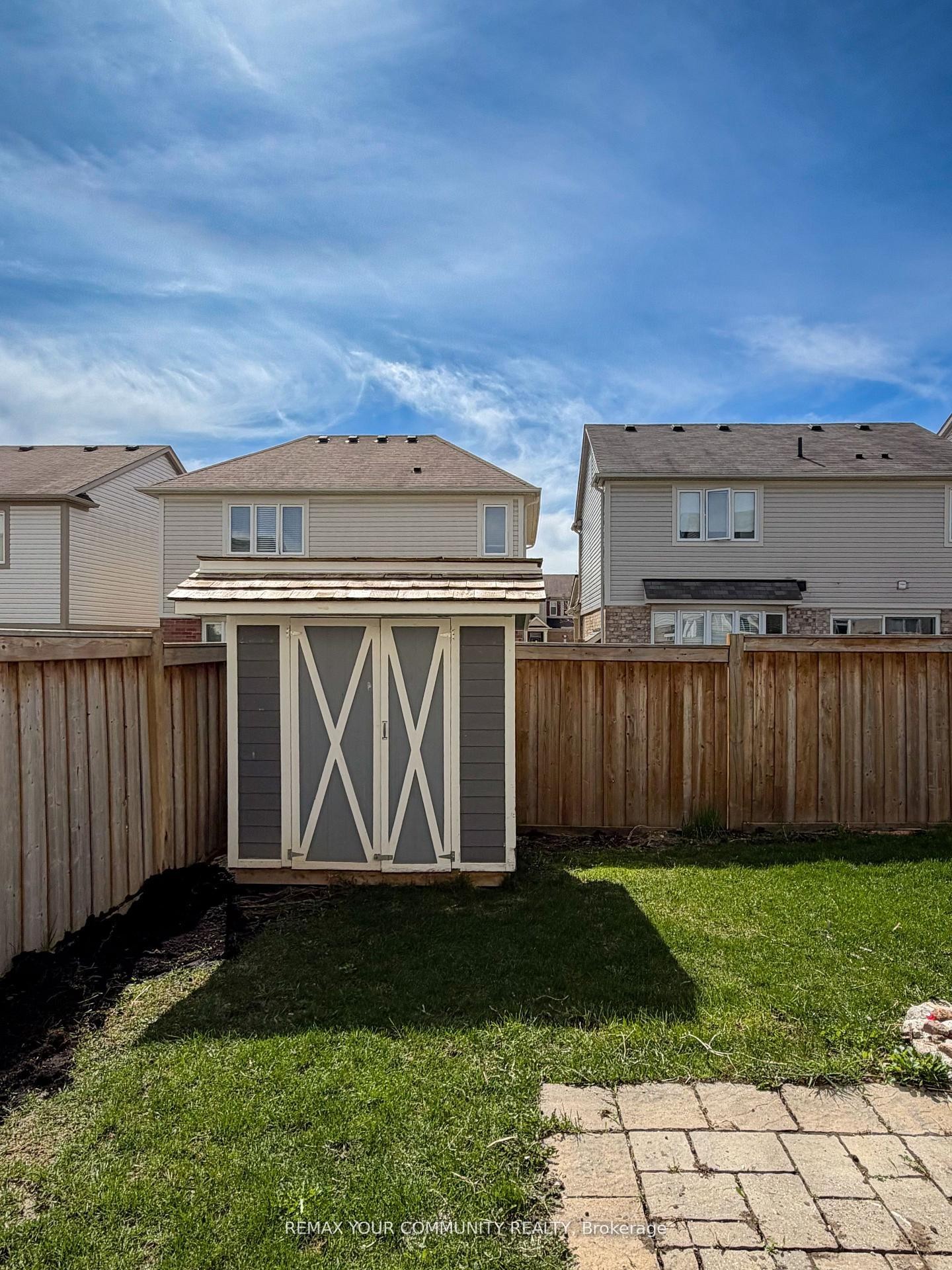 









18


Gordon

Drive,
New Tecumseth,




ON
L9R 0J1


