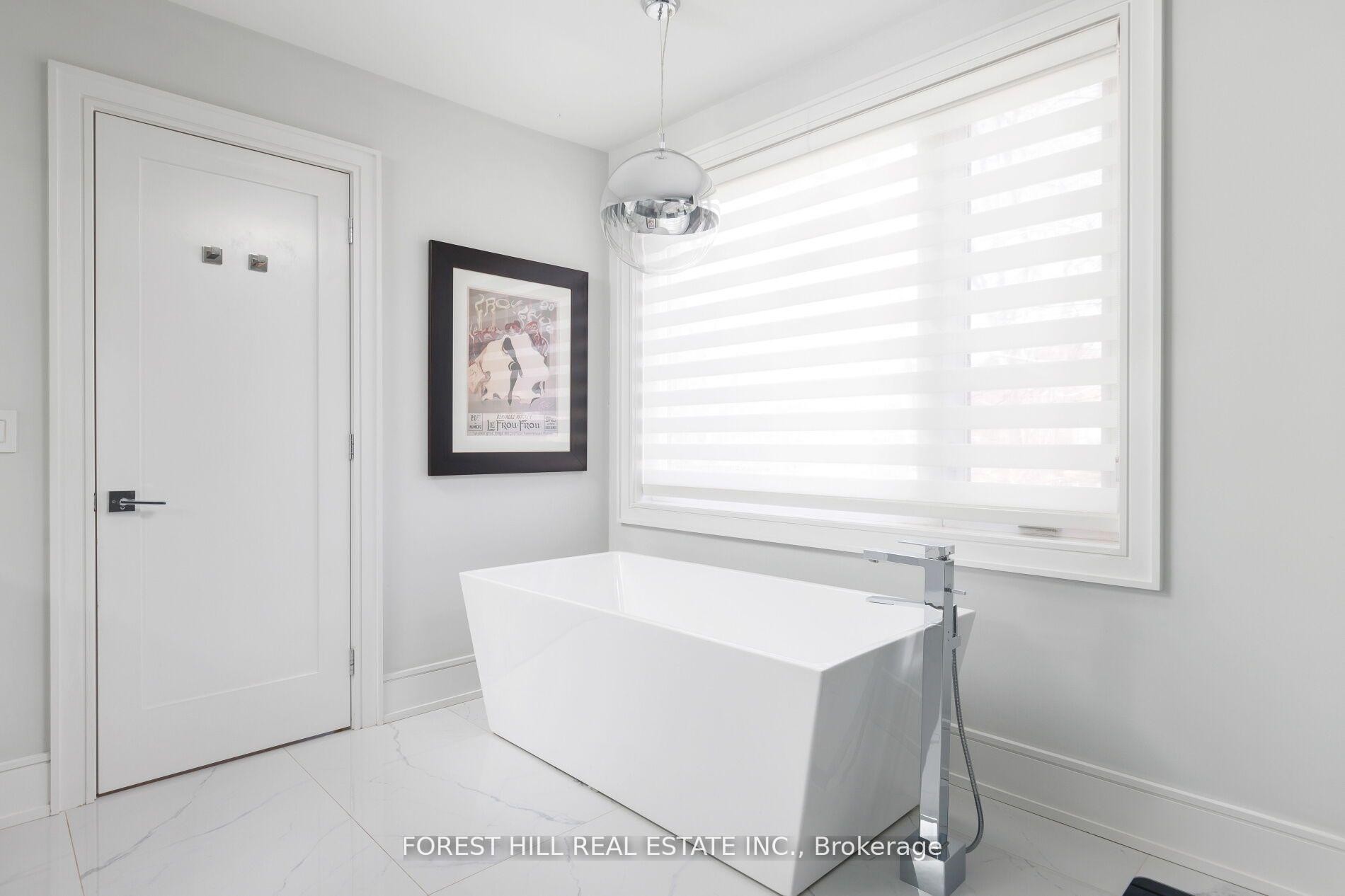 









8


Nora

Road,
Toronto,




ON
M9A 1C9

