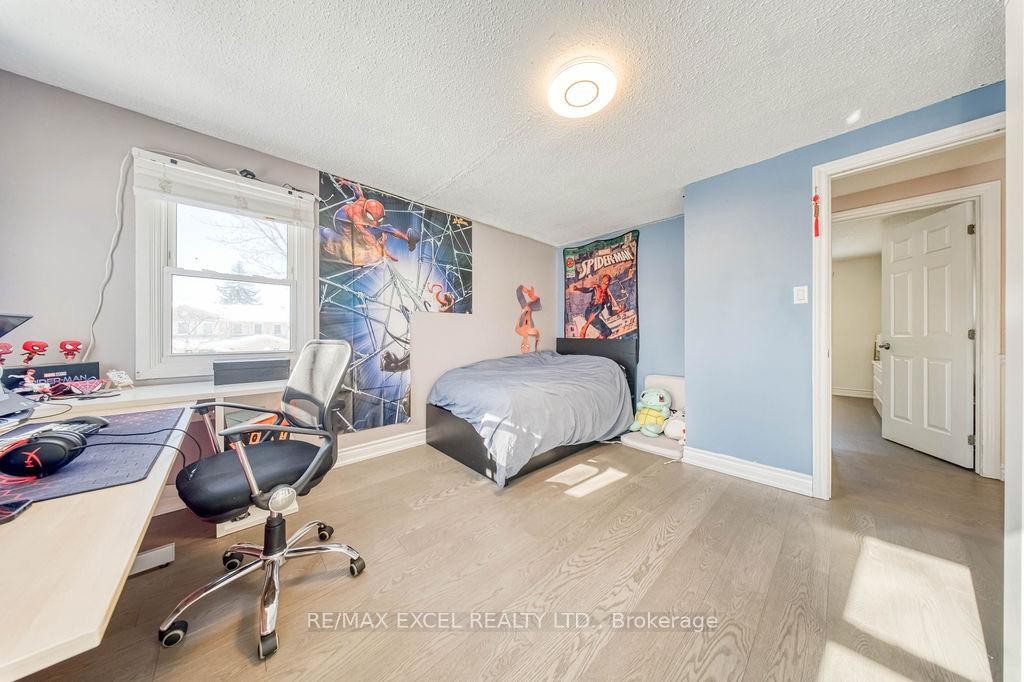 









3031


Kilbride

Court,
Mississauga,




ON
L5N 3C5

