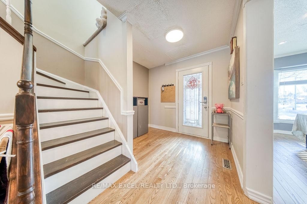 









3031


Kilbride

Court,
Mississauga,




ON
L5N 3C5

