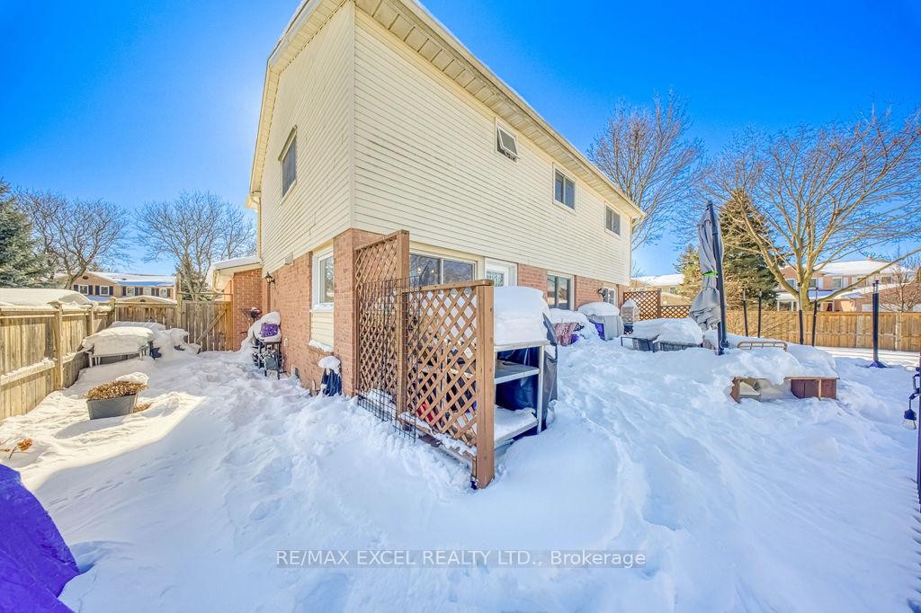 









3031


Kilbride

Court,
Mississauga,




ON
L5N 3C5

