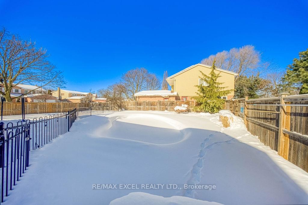









3031


Kilbride

Court,
Mississauga,




ON
L5N 3C5

