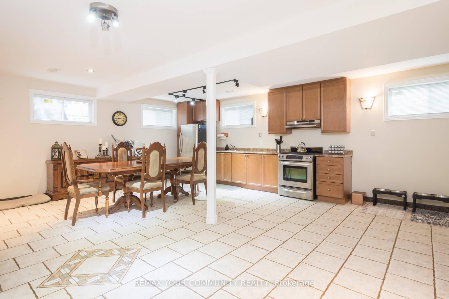 









63


Rolling Hills

Lane,
Caledon,




ON
L7E 1T8

