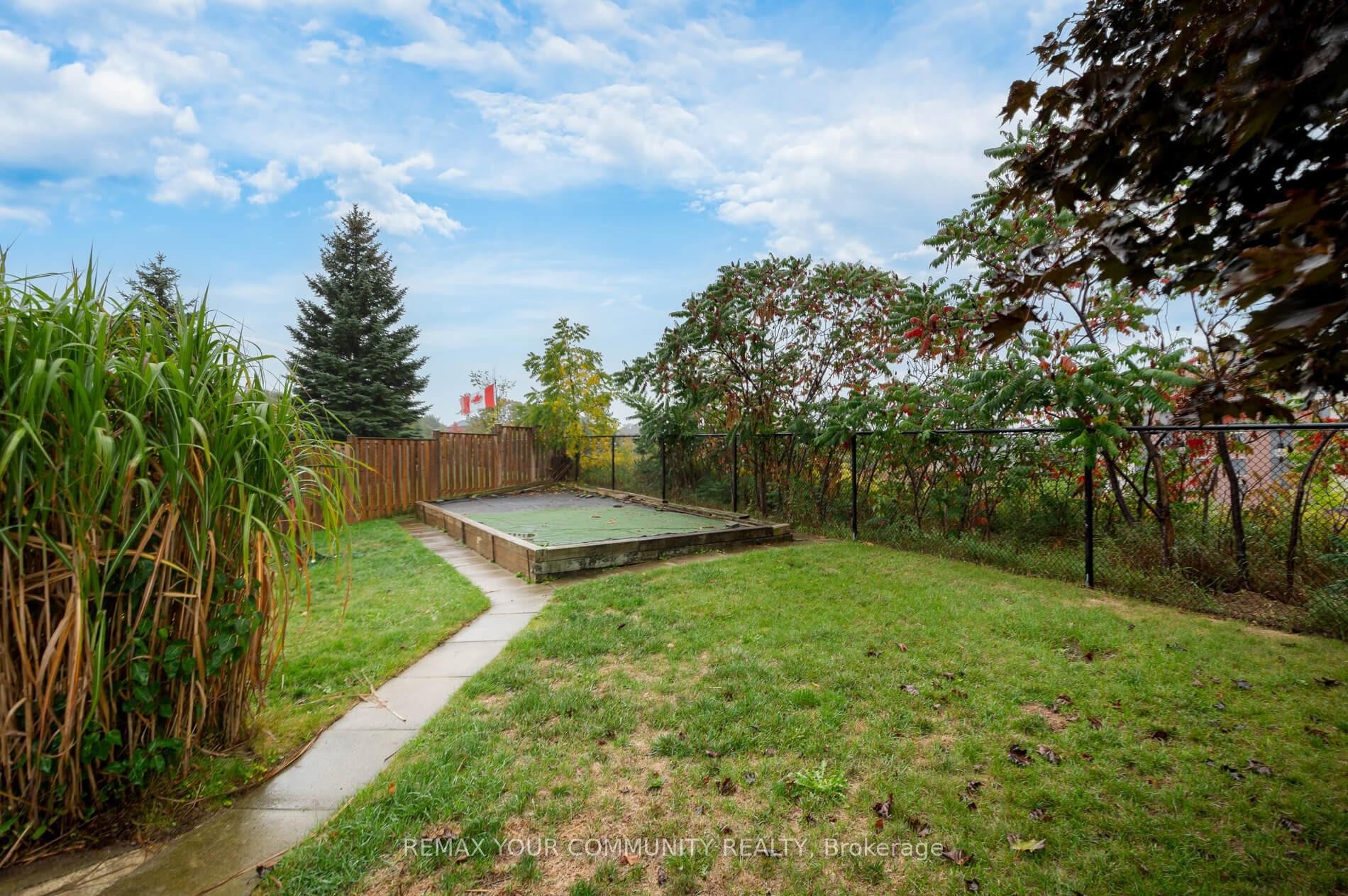 









63


Rolling Hills

Lane,
Caledon,




ON
L7E 1T8

