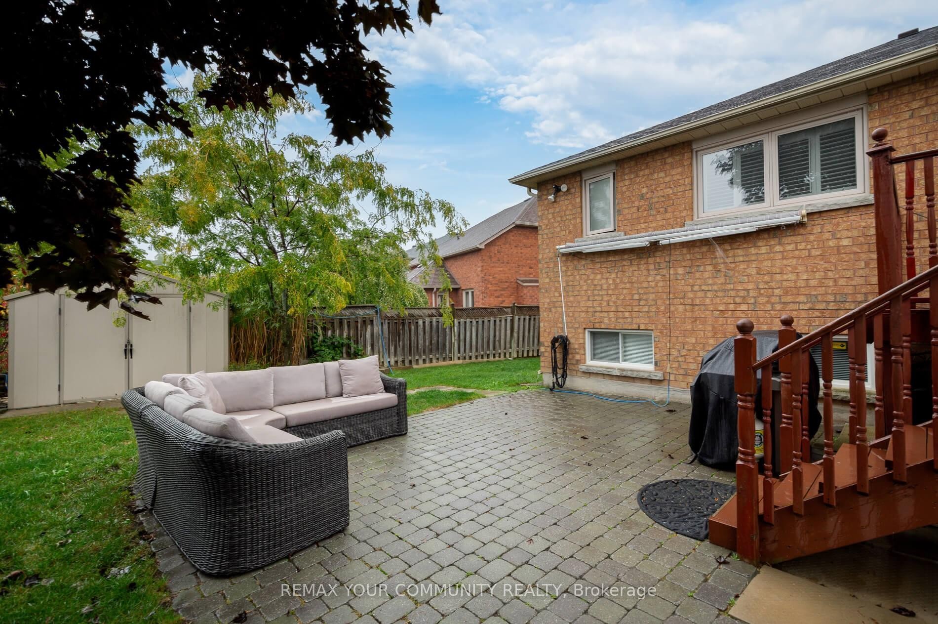 









63


Rolling Hills

Lane,
Caledon,




ON
L7E 1T8

