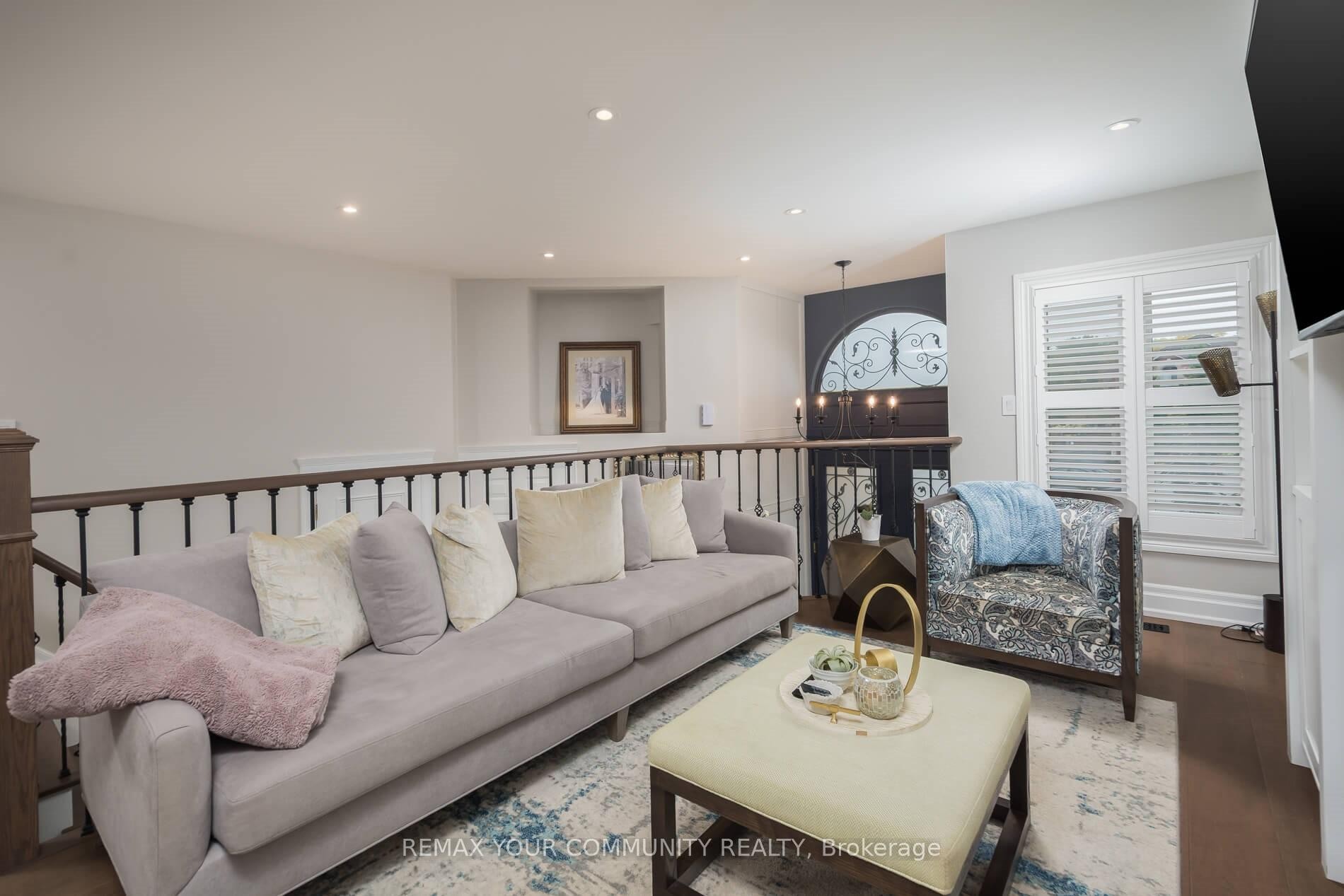 









63


Rolling Hills

Lane,
Caledon,




ON
L7E 1T8

