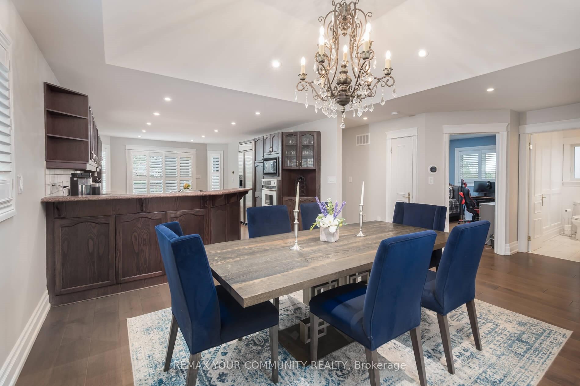 









63


Rolling Hills

Lane,
Caledon,




ON
L7E 1T8

