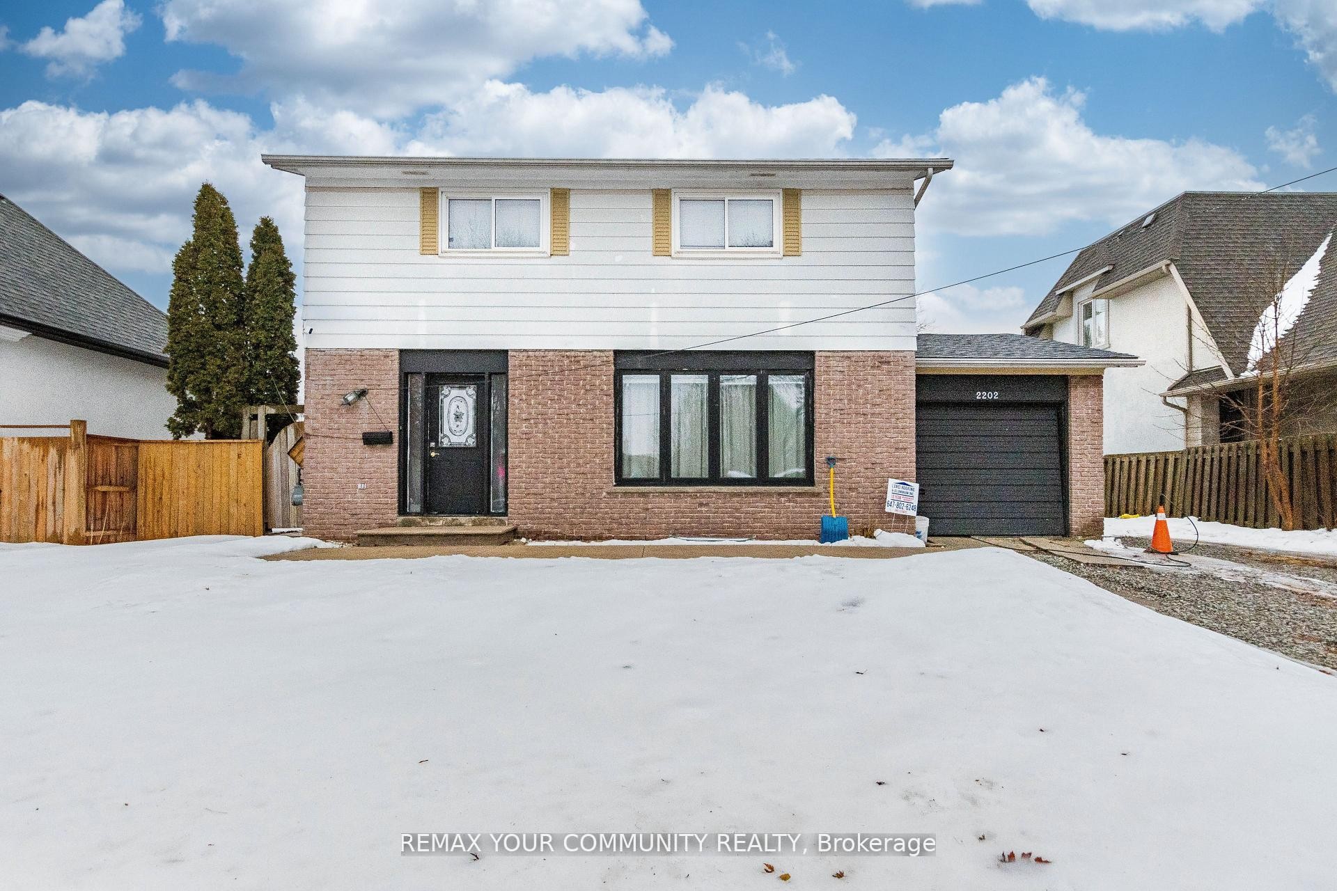 









2202


Bridge

Road,
Oakville,




ON
L6L 2G3

