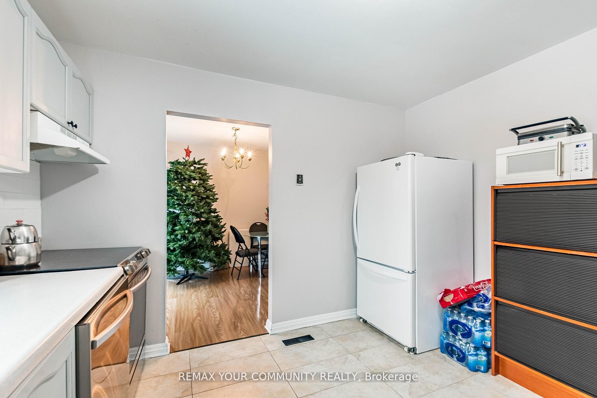 









2202


Bridge

Road,
Oakville,




ON
L6L 2G3

