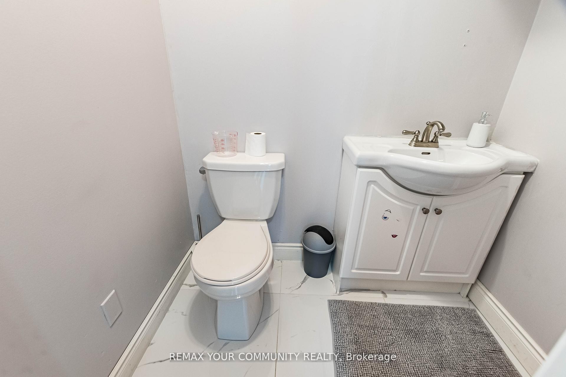 









2202


Bridge

Road,
Oakville,




ON
L6L 2G3

