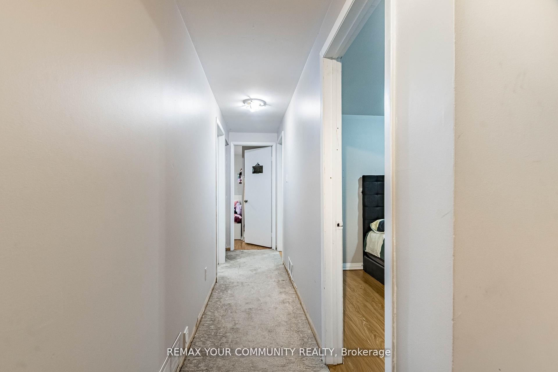 









2202


Bridge

Road,
Oakville,




ON
L6L 2G3

