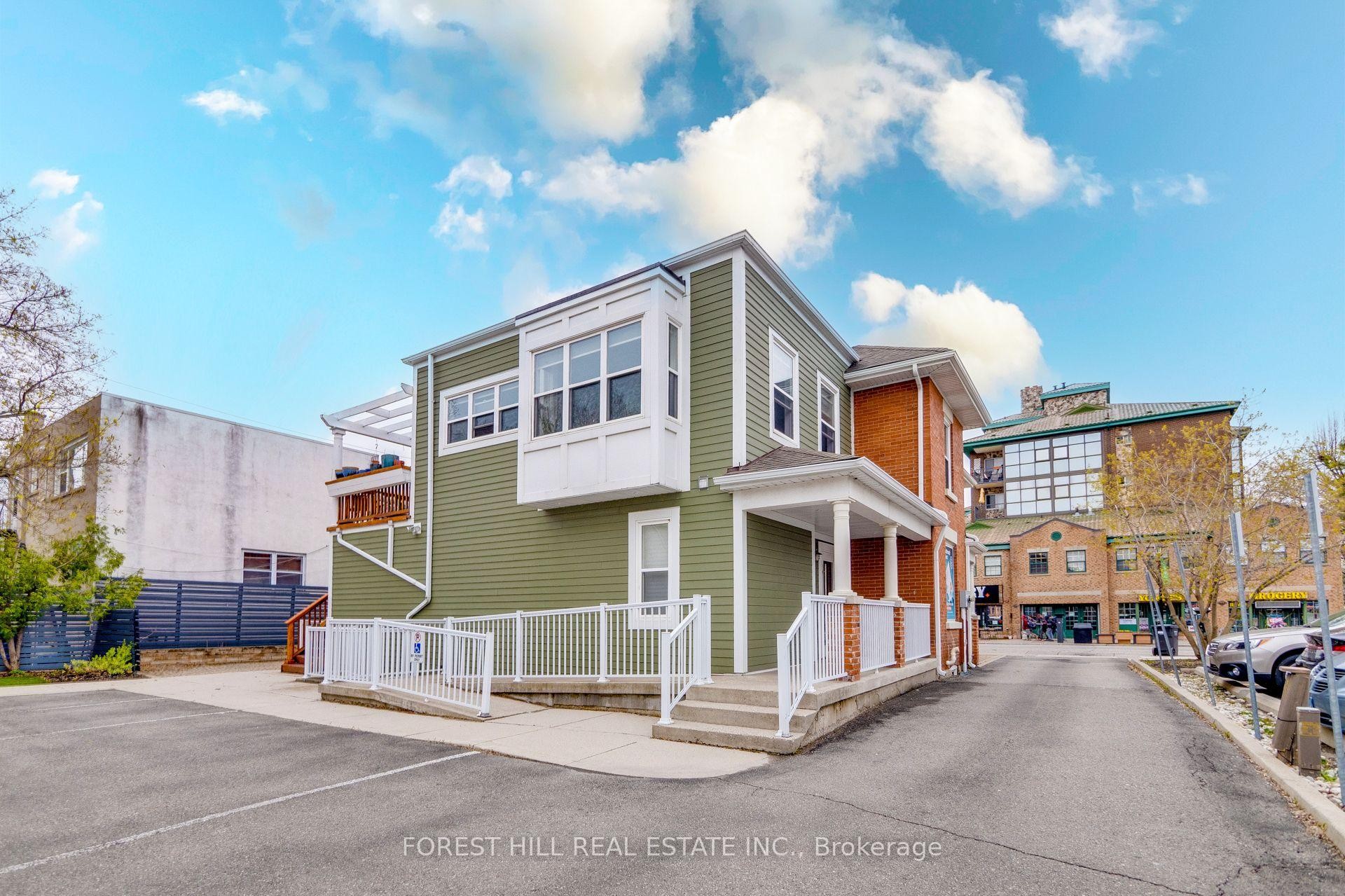 









201


Queen

Street South,
Mississauga,




ON
L5M 1L4

