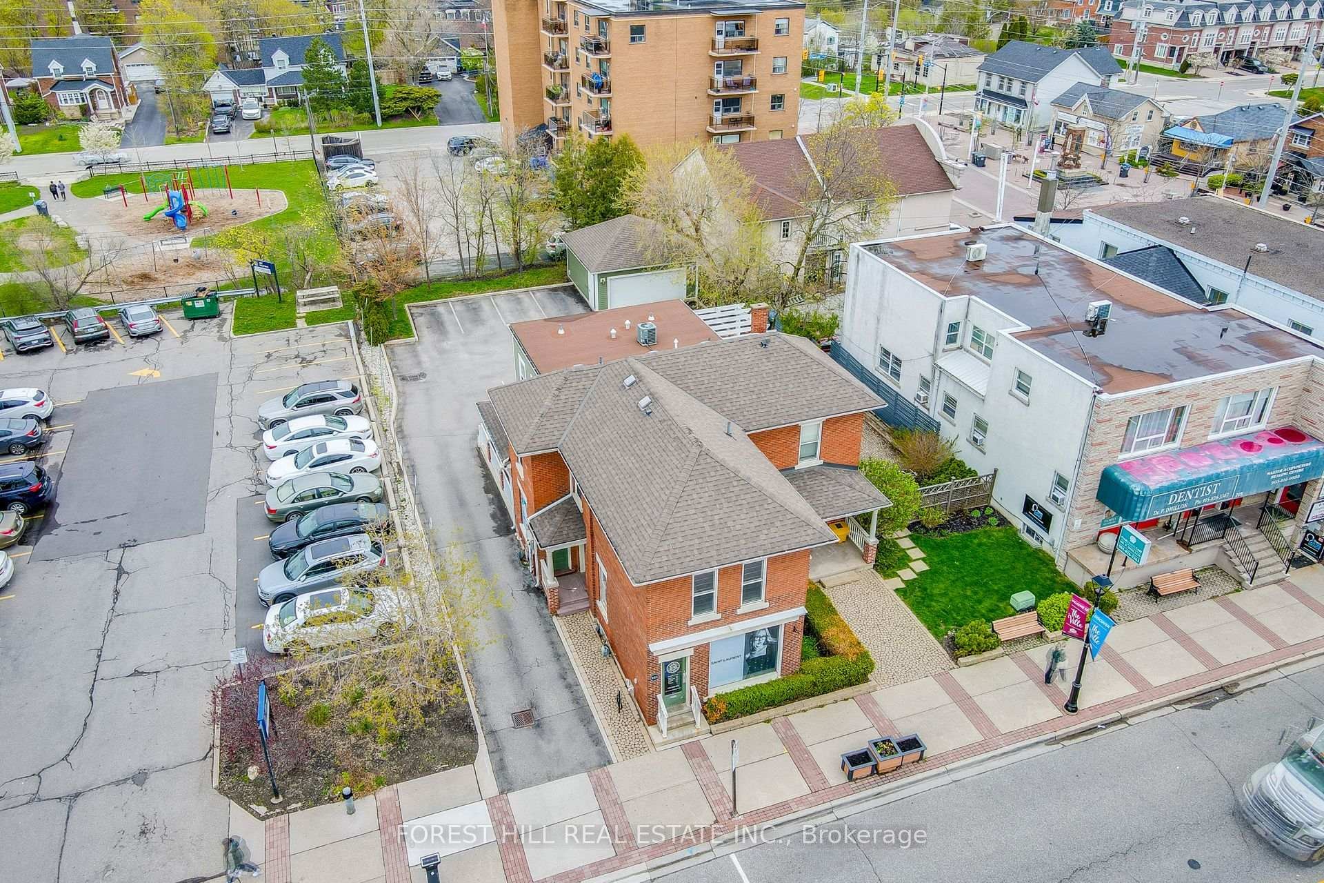 









201


Queen

Street South,
Mississauga,




ON
L5M 1L4

