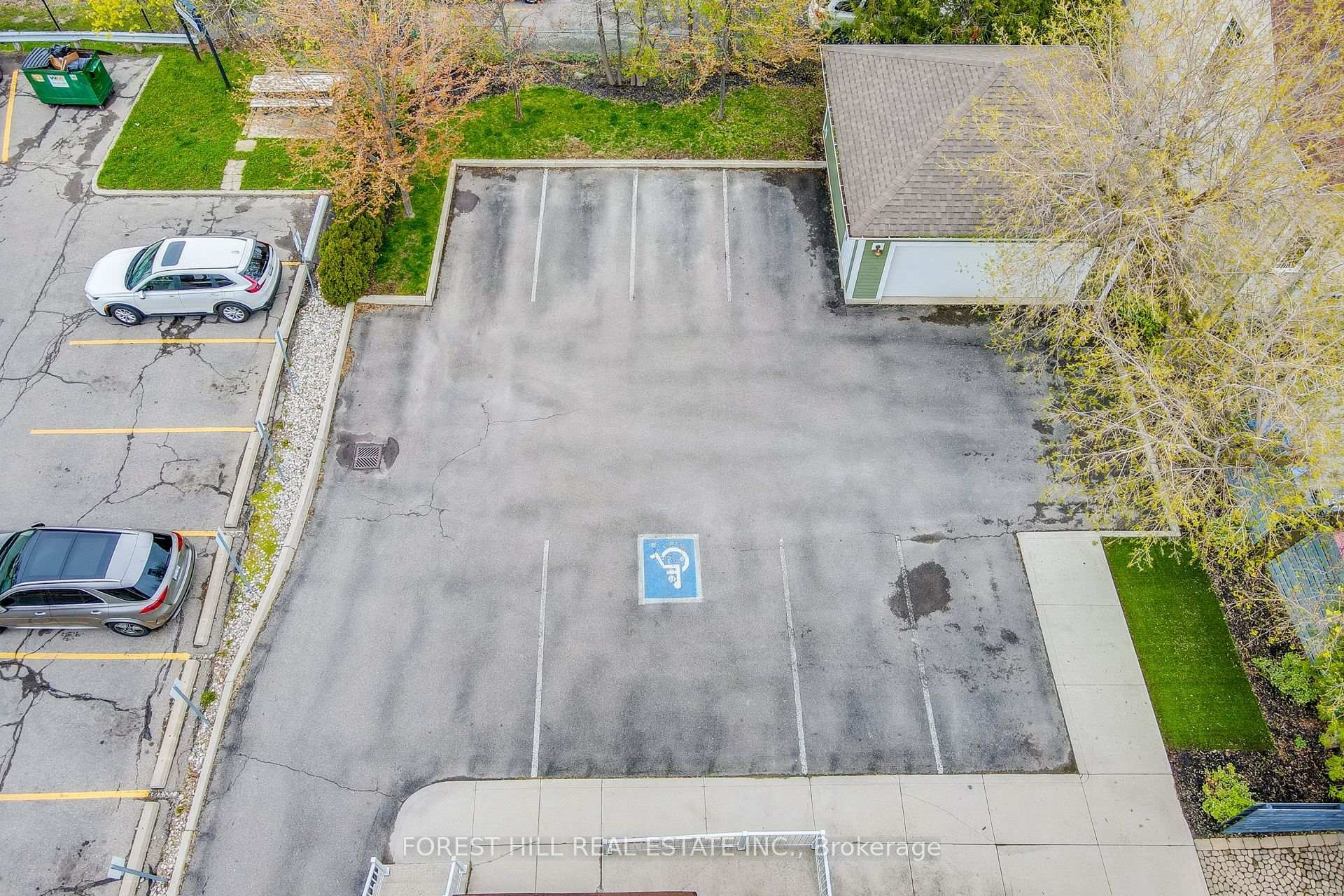 









201


Queen

Street South,
Mississauga,




ON
L5M 1L4

