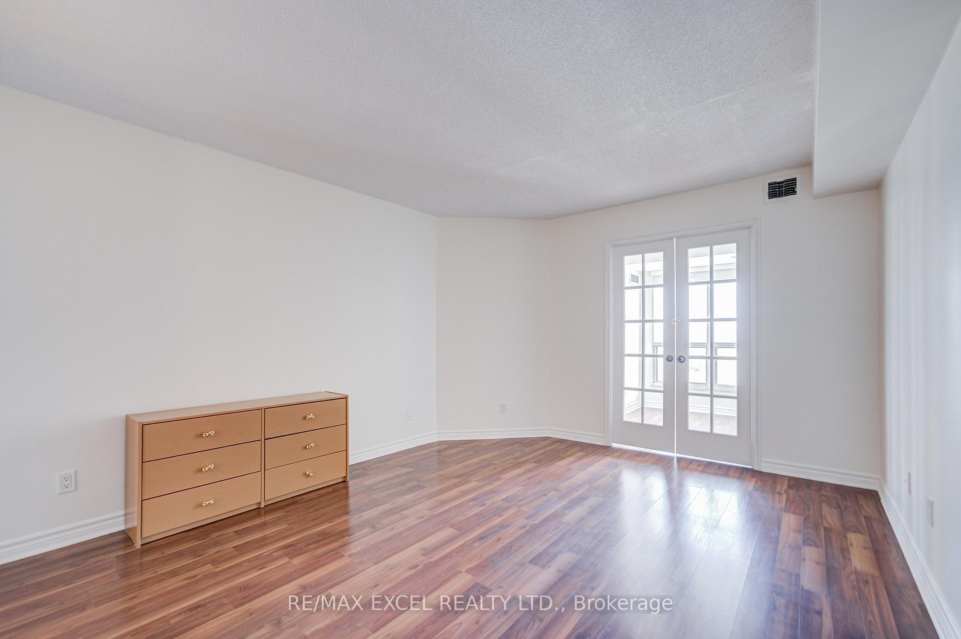 









2269


Lake Shore

Boulevard West, 2105,
Toronto,




ON
M8V 3X6

