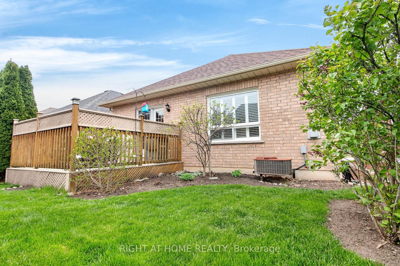 









315


Centennial Forest

Drive,
Milton,




ON
L9T 5X4

