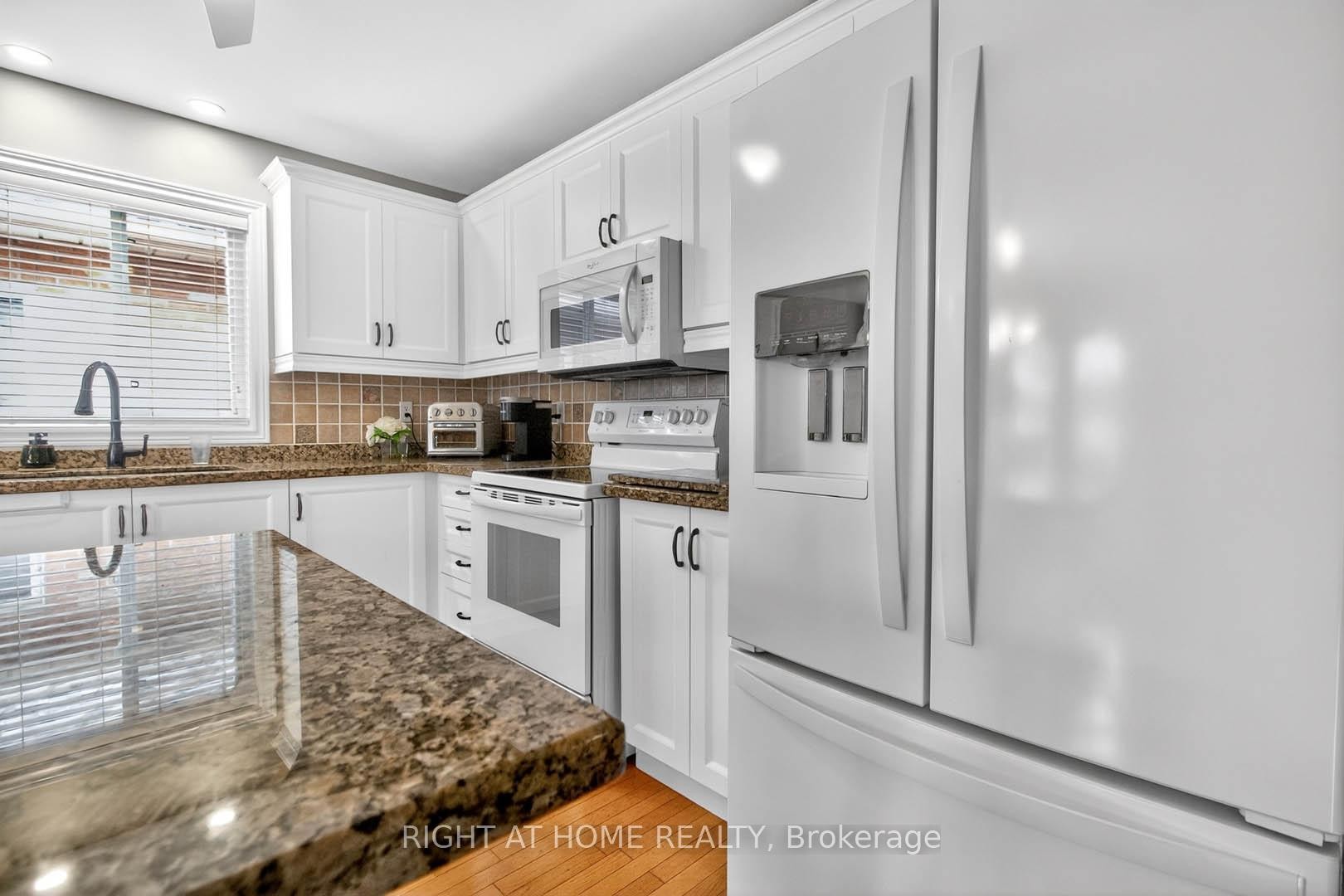 









315


Centennial Forest

Drive,
Milton,




ON
L9T 5X4

