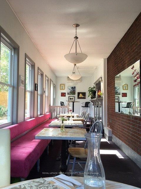 









373


Queen

Street,
Peterborough,




ON
K9H 3J7

