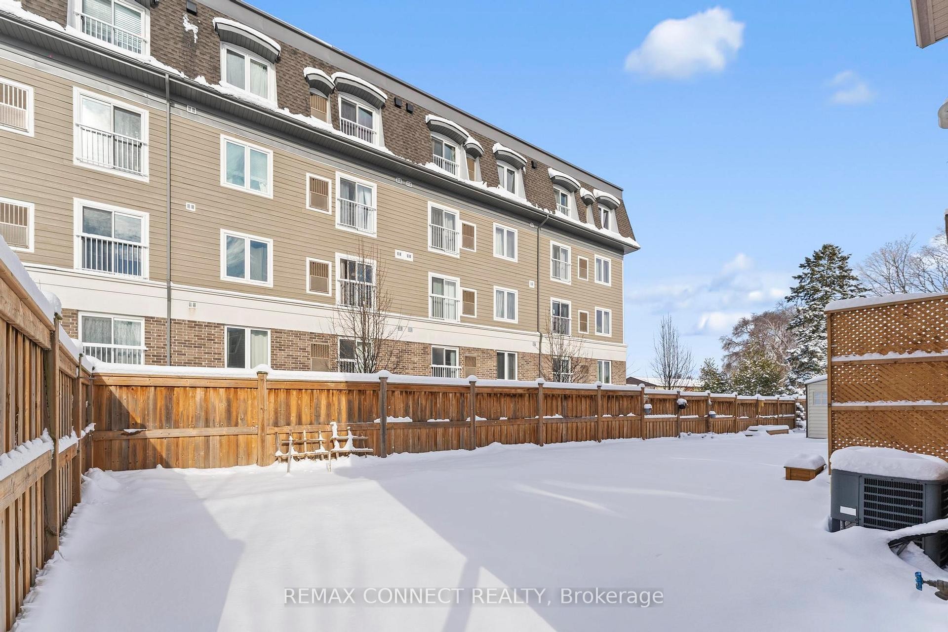 









90


Munroe

Street, #Bedroom,
Cobourg,




ON
K9A 1C1

