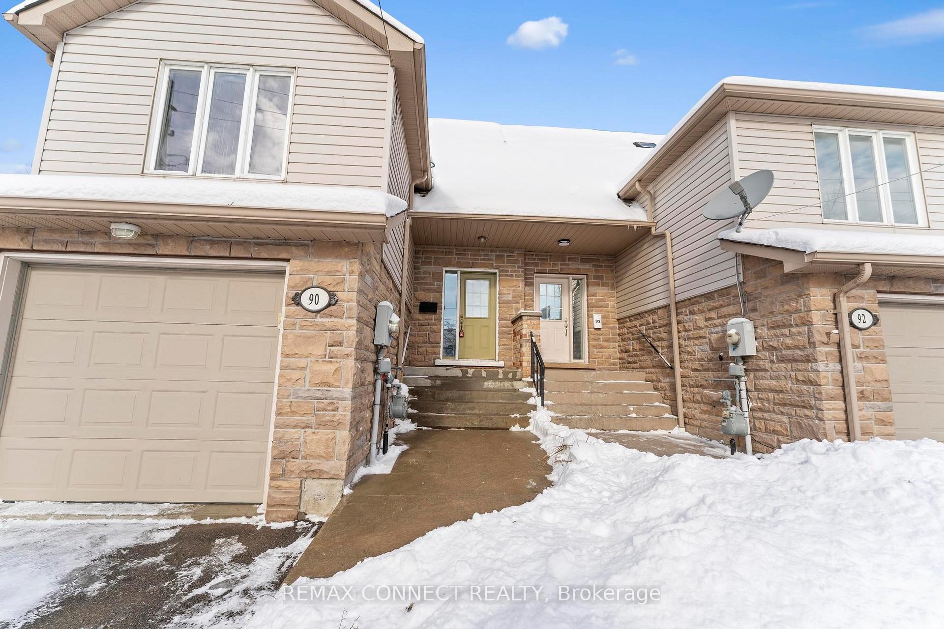 









90


Munroe

Street, #Bedroom,
Cobourg,




ON
K9A 1C1

