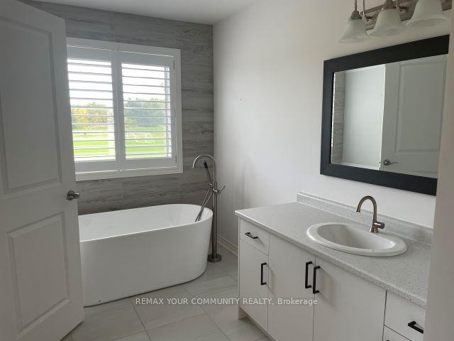 









4297


East

Avenue,
Lincoln,




ON
L0R 1B6

