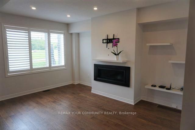 









4297


East

Avenue,
Lincoln,




ON
L0R 1B6

