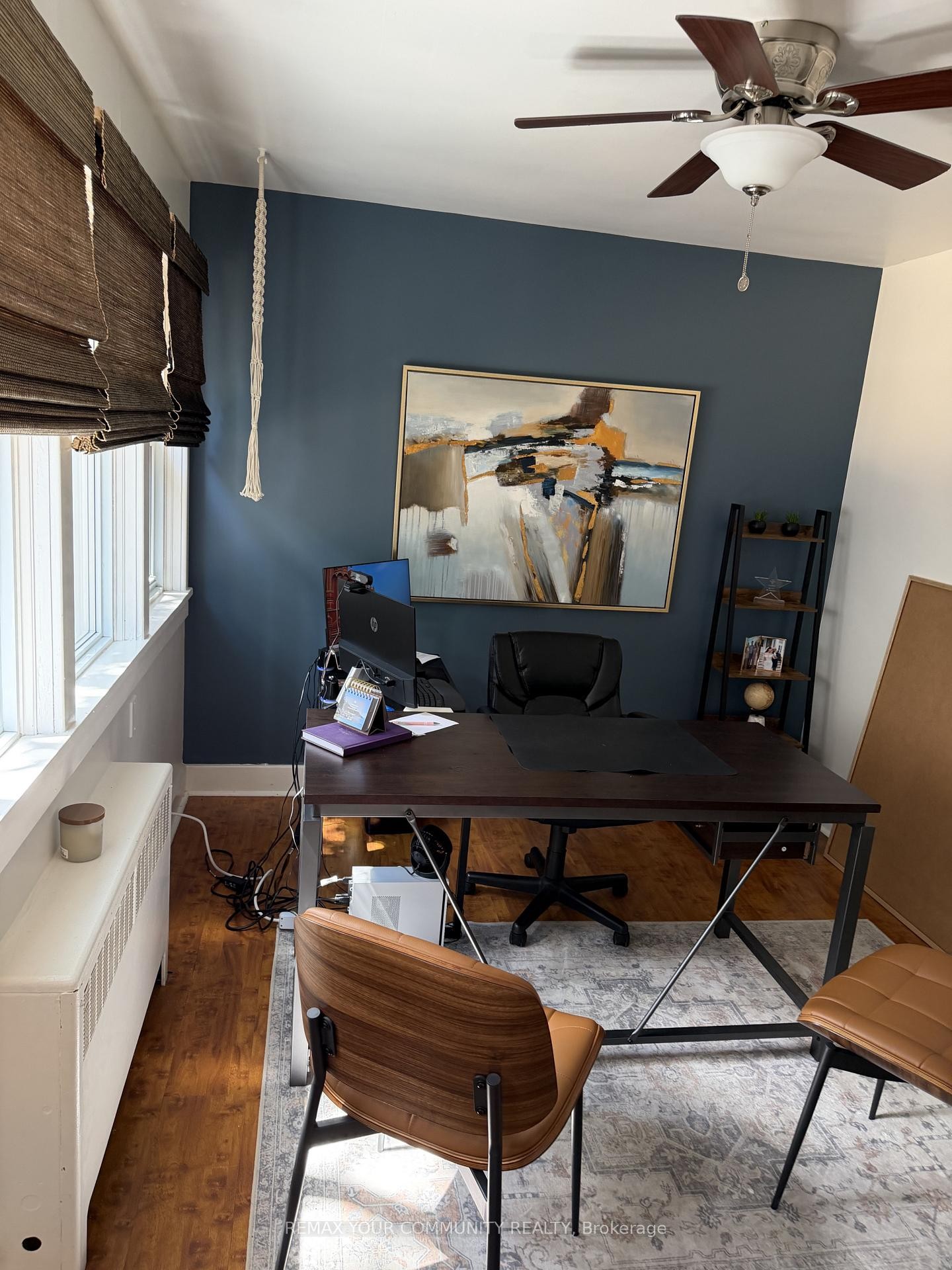 









100


Victoria

Avenue,
Belleville,




ON
K8N 2A5

