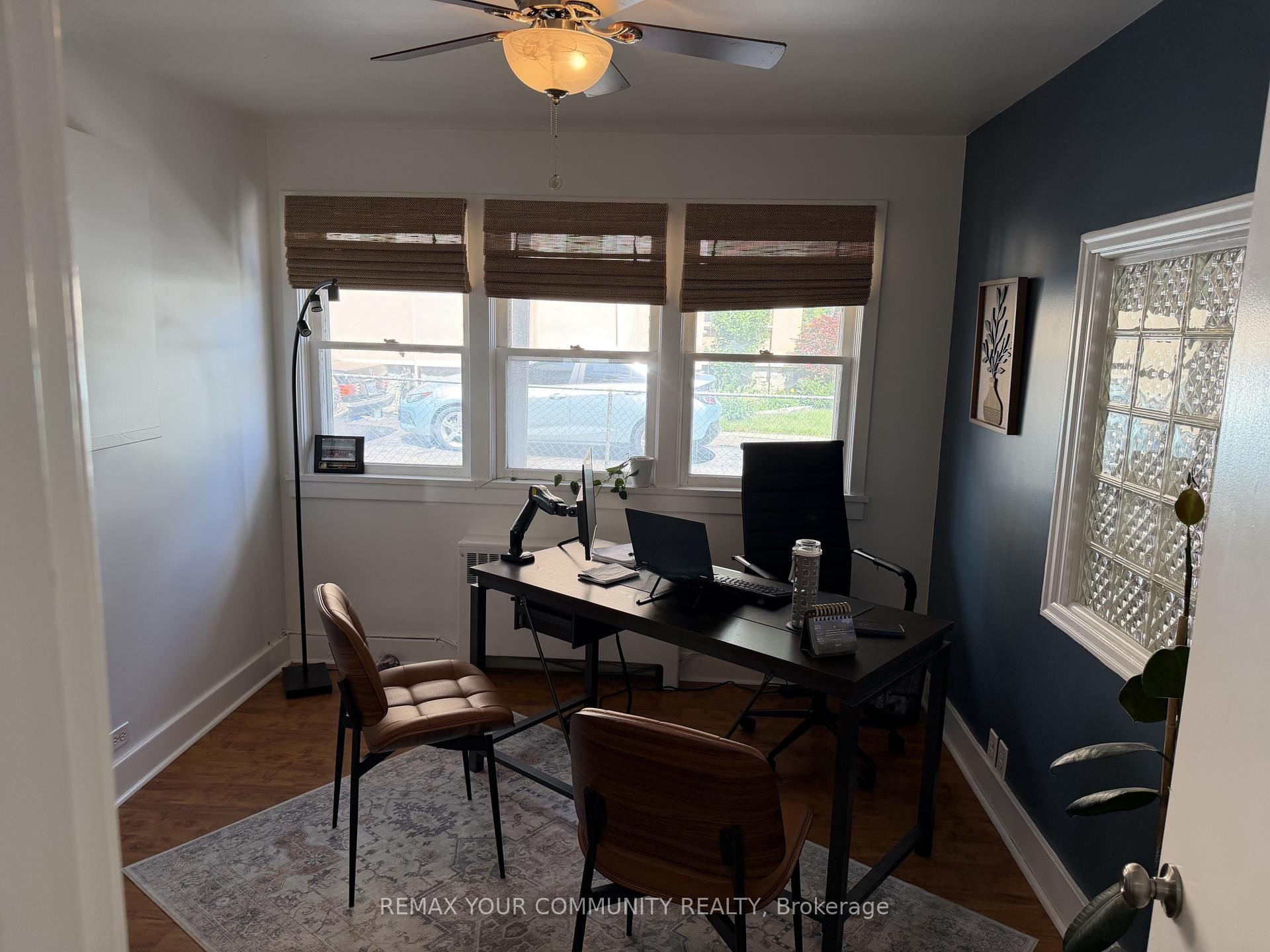 









100


Victoria

Avenue,
Belleville,




ON
K8N 2A5

