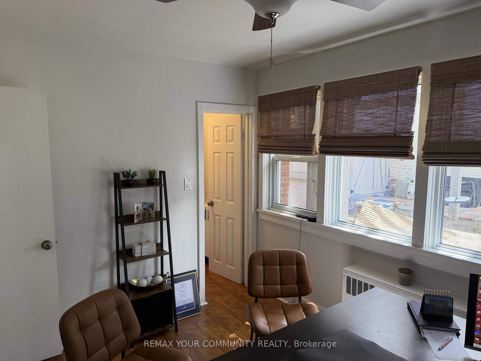









100


Victoria

Avenue,
Belleville,




ON
K8N 2A5

