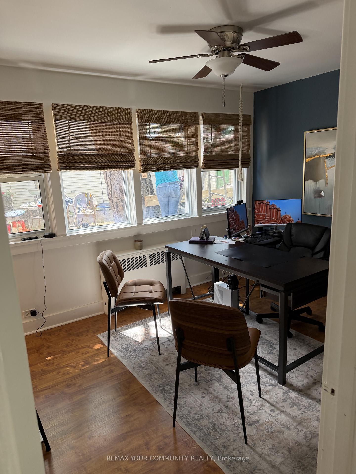









100


Victoria

Avenue,
Belleville,




ON
K8N 2A5

