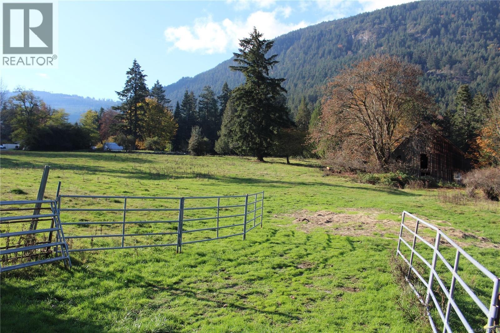 












7028 Westholme Rd

,
Westholme,




British Columbia
V9L6B4

