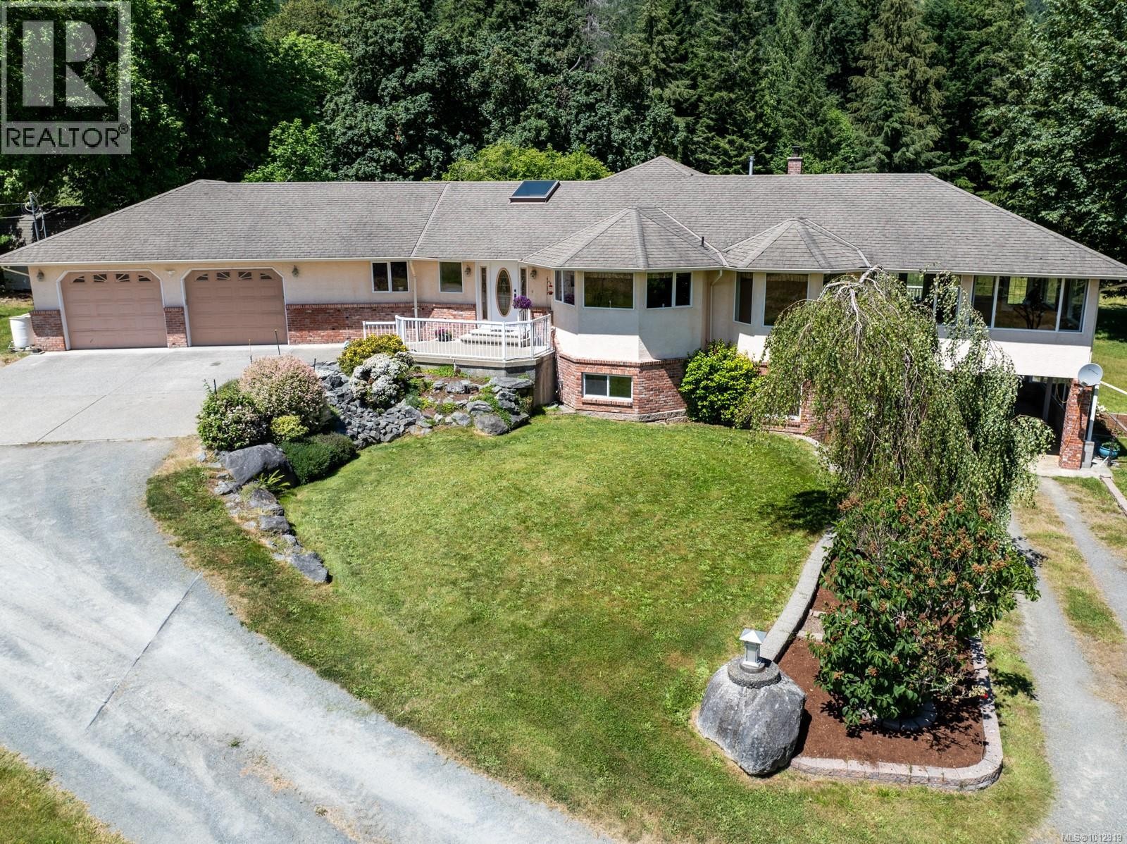












7028 Westholme Rd

,
Westholme,




British Columbia
V9L6B4

