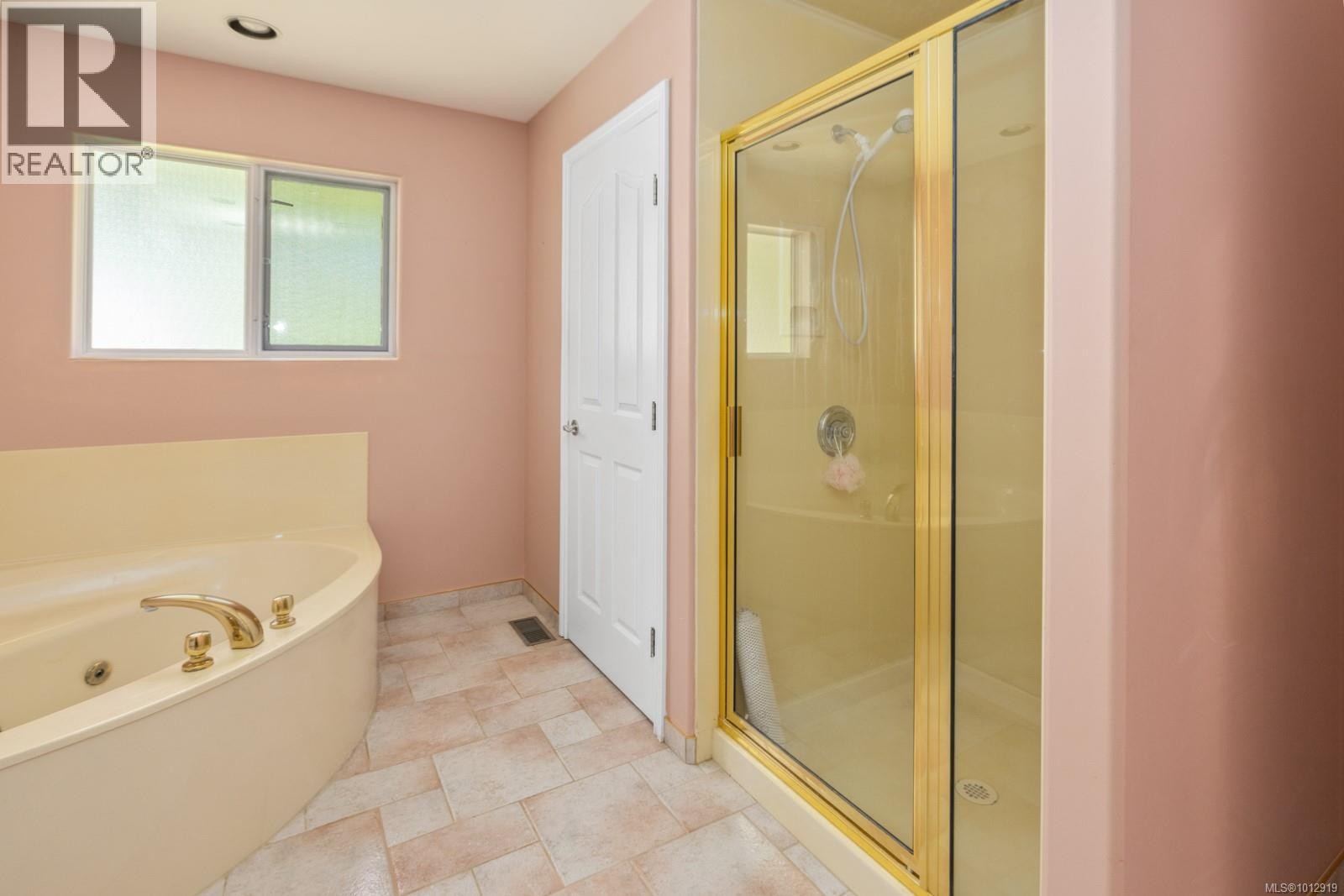 












7028 Westholme Rd

,
Westholme,




British Columbia
V9L6B4

