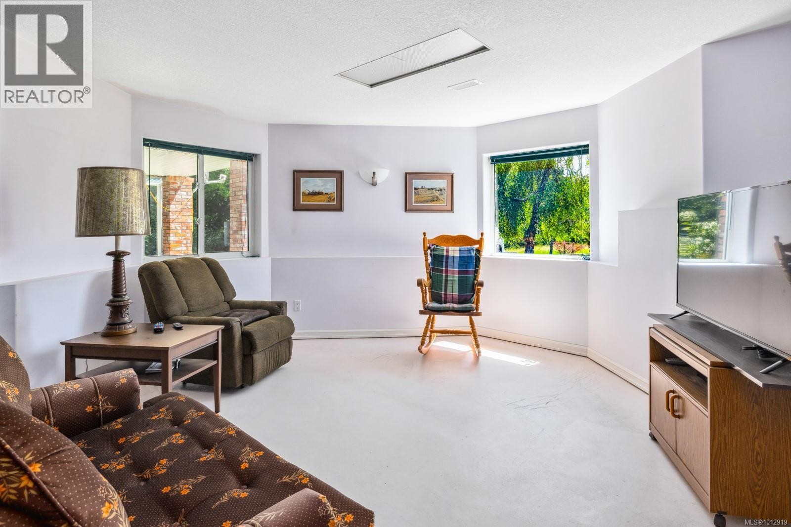 












7028 Westholme Rd

,
Westholme,




British Columbia
V9L6B4

