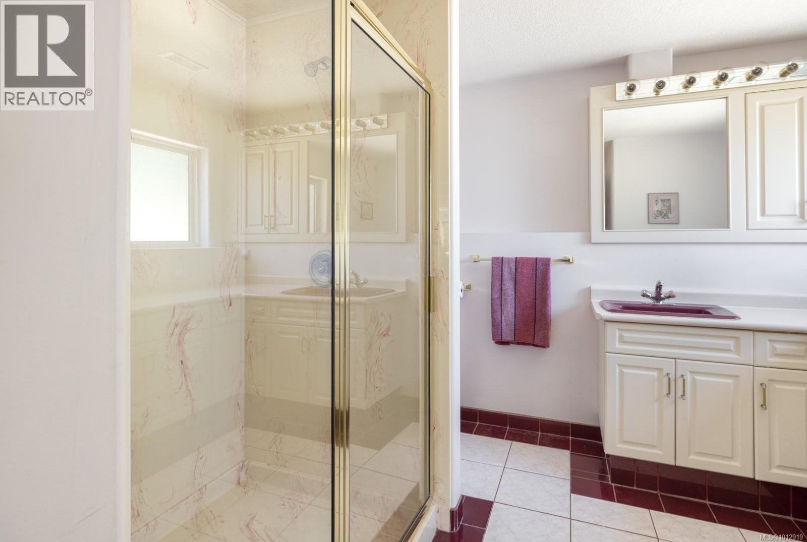 












7028 Westholme Rd

,
Westholme,




British Columbia
V9L6B4

