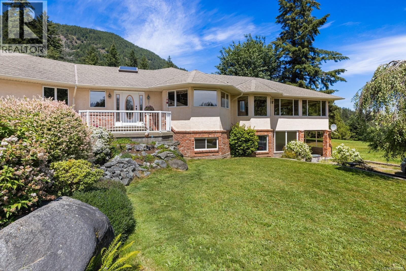 












7028 Westholme Rd

,
Westholme,




British Columbia
V9L6B4

