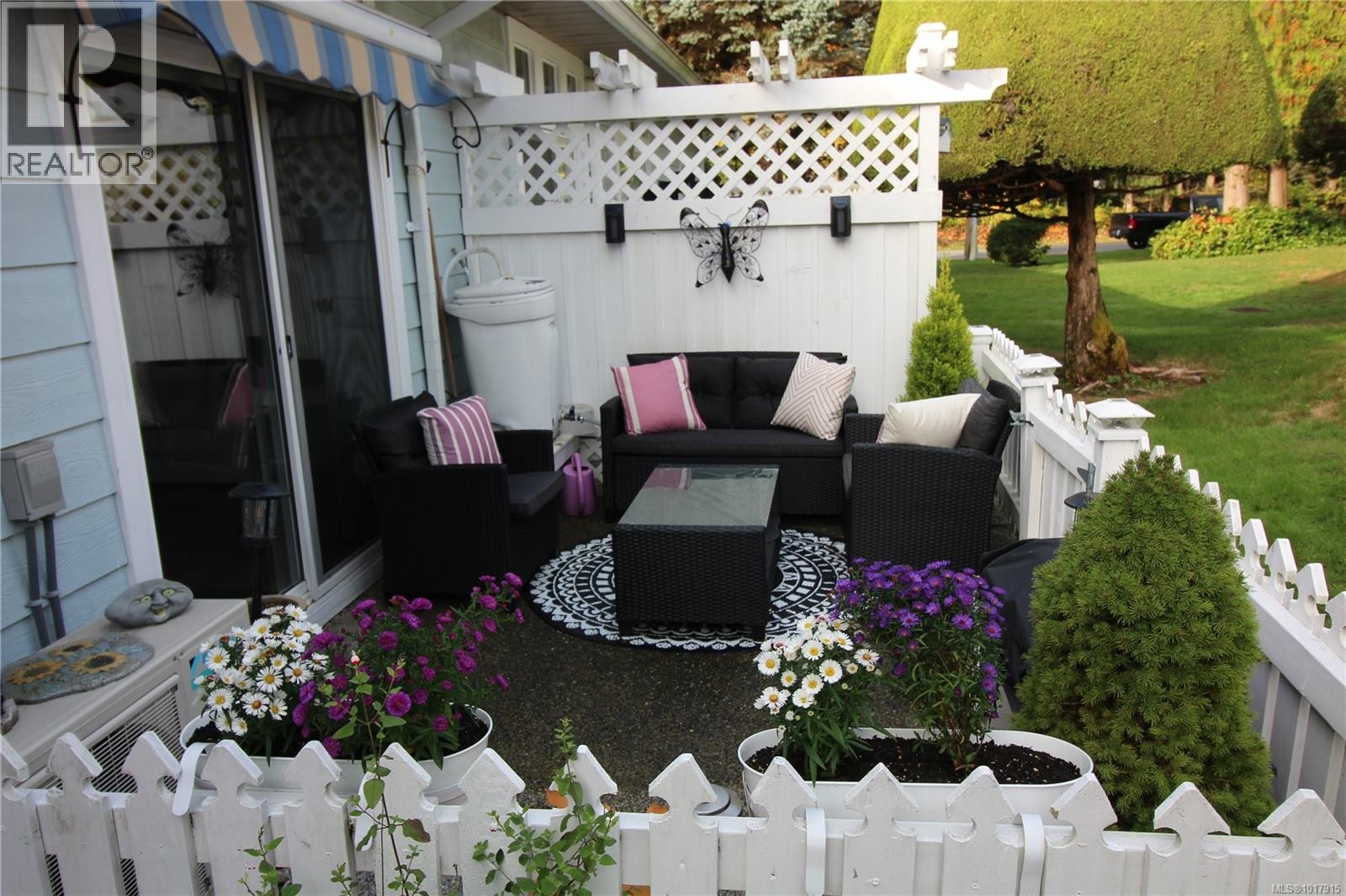 












2 9933 Chemainus Rd

,
Chemainus,




British Columbia
V0R1K1

