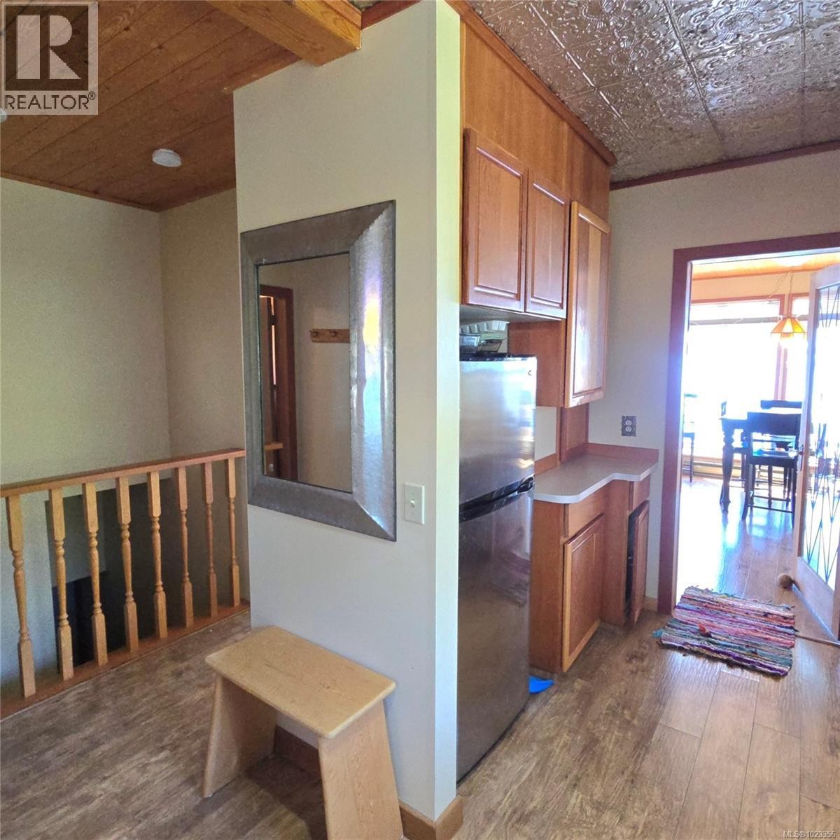 












220 1ST St

,
Sointula,




British Columbia
V0N3E0

