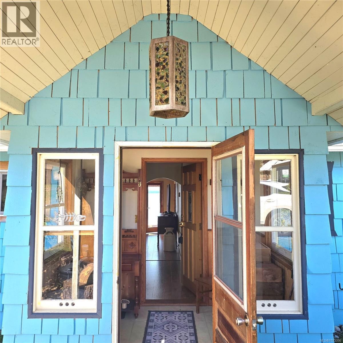 












220 1ST St

,
Sointula,




British Columbia
V0N3E0

